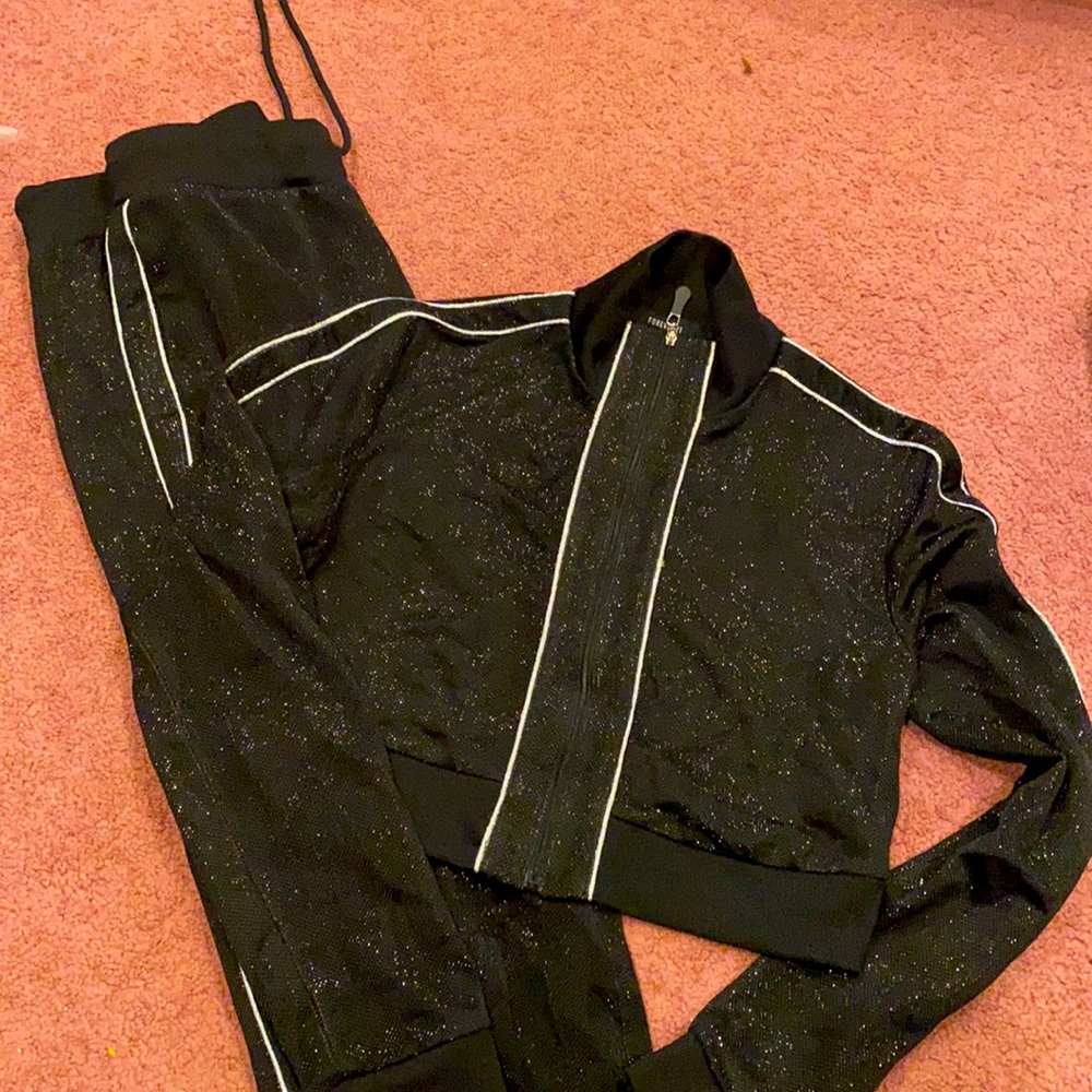 Two piece outfit Forever 21 black glitter